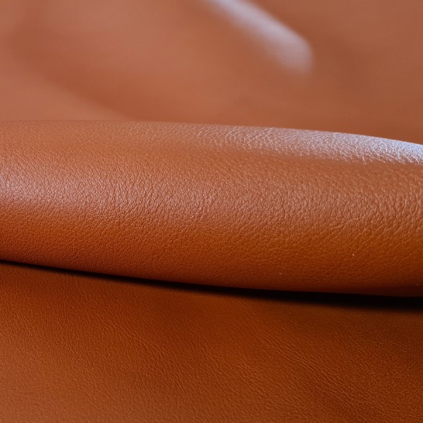 BROWN LEATHER HIDE 3373